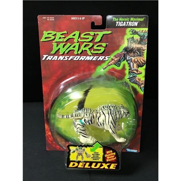 VINTAGE TRANSFORMERS BEAST WARS TIGATRON ACTION FIGURE IN ORIGINAL BOX