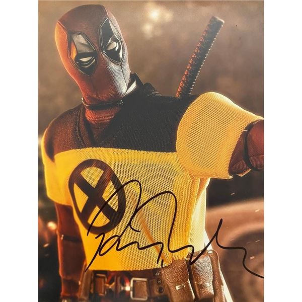 Deadpool Ryan Reynolds signed photo