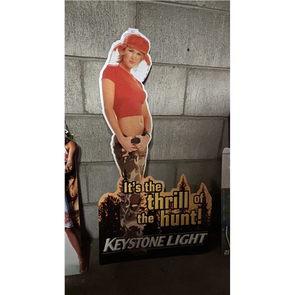 VINTAGE KEYSTONE LIGHT IT'S THE THRILL OF THE HUNT! TIN SIGN