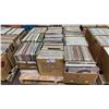 Image 1 : PALLET OF ASSORTED VINYL RECORDS