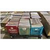 Image 1 : PALLET OF ASSORTED VINYL RECORDS