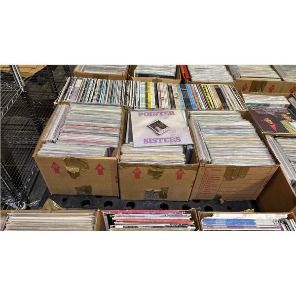 PALLET OF ASSORTED VINYL RECORDS