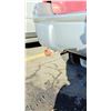 Image 14 : 2002 CHEVROLET TRACKER, 4DRSW, RED, VIN 2CNBJ13C326930496,