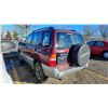 Image 4 : 2002 CHEVROLET TRACKER, 4DRSW, RED, VIN 2CNBJ13C326930496,