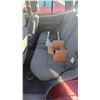 Image 9 : 2002 CHEVROLET TRACKER, 4DRSW, RED, VIN 2CNBJ13C326930496,