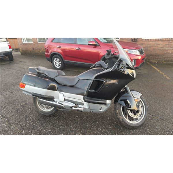 1994 HONDA PACIFIC COAST, MOTORCYCLE, BLACK, VIN JH2RC3405RM200444,