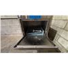 Image 2 : FORNO COMMERCIAL DISHWASHER