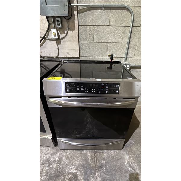FRIGIDAIRE GALLERY INDUCTION STOVE WITH CONVECTION OVEN