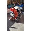 Image 1 : BILLY GOAT GAS POWERED WALK-BEHIND LEAF BLOWER