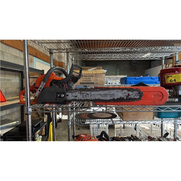 HUSQVARNA 543 XP CHAIN SAW WITH BLADE COVER