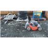 Image 2 : HUSQVARNA GAS LAWN MOWER