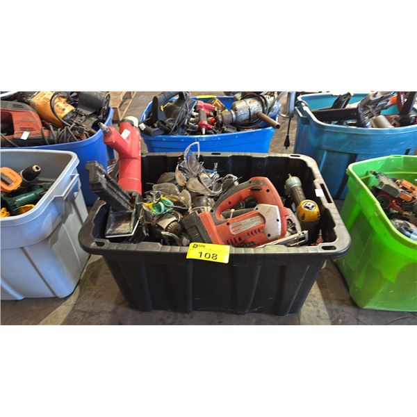 TOTE OF ASSORTED TOOLS: SAFETY GOGGLES, B & D CORDLESS JIG SAW, TRADEMASTER NAILER & MORE
