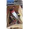 Image 3 : SHELF OF ASSORTED ITEMS INCLUDING; 14" CUT OFF BLADES & ASSORTED HAND TOOLS