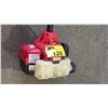 Image 2 : YARD MACHINES 71 CC GAS WEED WHACKER