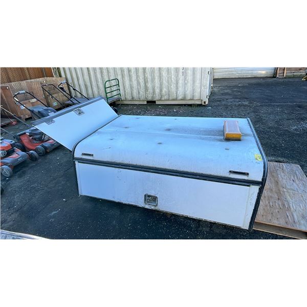 A.R.E. 2007 FORD RANGER CANOPY D086-23