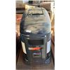 Image 4 : YAMAHA ENDURO 75 OUTBOARD MOTOR COVER