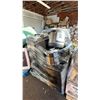 Image 4 : PALLET OF ASSORTED ITEMS INCLUDING; VACUUMS, WATER COOLERS, AIR CONDITIONER & MORE