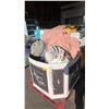 Image 1 : PALLET OF ASSORTED BEDDING