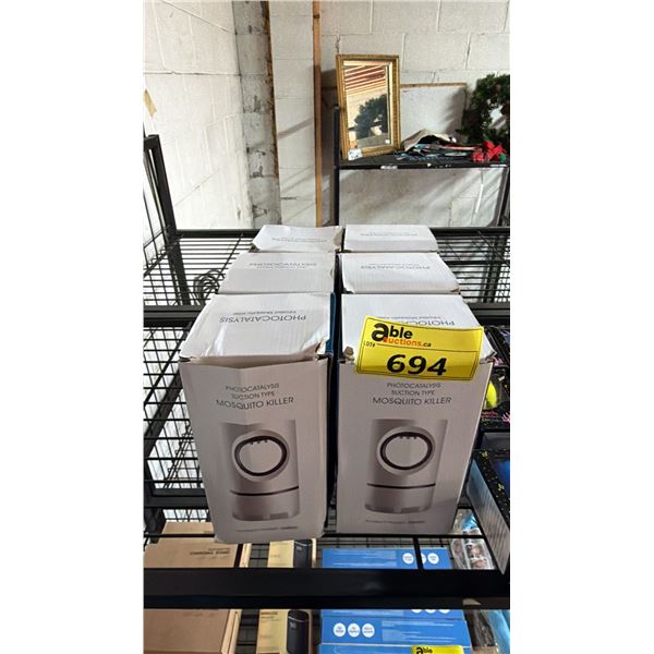 *NEW IN BOX* (8) PHOTOCATALYSIS SUCTION TYPE MOSQUITO KILLERS
