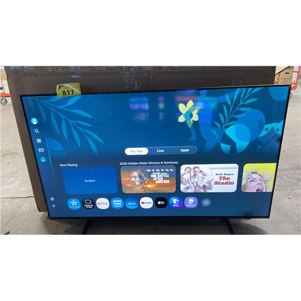SAMSUNG 50" CRYSTAL UHD U8000F 4K SMART TV - *VERTICAL DEAD PIXEL LINE ON RIGHT SIDE OF SCREEN*