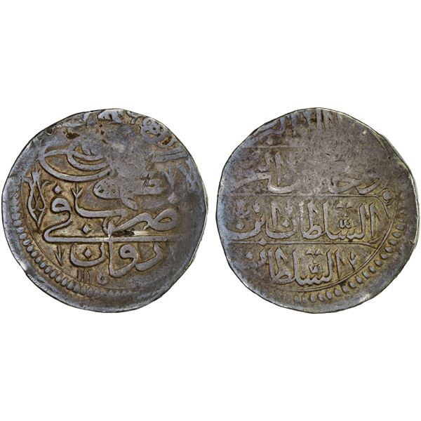 OTTOMAN: ARMENIA: Ahmad III, 1703-1730, AR abbasi (16 para) (5.45g), Revan (Yerevan), AH1115, VF