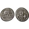 Image 1 : ROMAN IMPERATORIAL PERIOD: Julius Caesar, AR denarius (3.40g), travelling military mint, 49-48 BC, V
