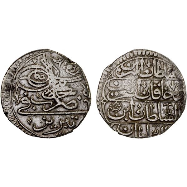 OTTOMAN: IRAN: Ahmad III, 1703-1730, AR abbasi (16 paras) (5.52g), Tabriz, AH1115, VF