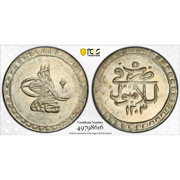 OTTOMAN: TURKEY: Selim III, 1789-1807, AR 10 para, Islambul, AH1203 year 5 (1793), PCGS MS64