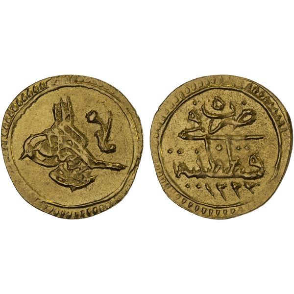 OTTOMAN: TURKEY: Mahmud II, 1808-1839, AV rubiye (0.80g), Kostantiniye, AH1223 year 5, Unc