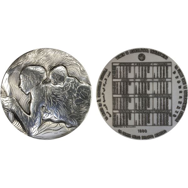 UNITED NATIONS: AR medal (280g), 1990, Unc