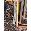 Image 2 : Forklift attachments 1000lb cap.