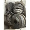 Image 2 : Miscellaneous automotive pulleys