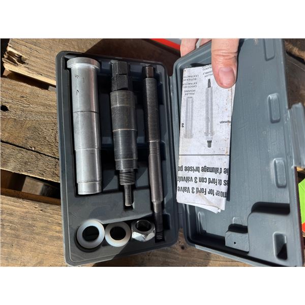 Broken spark plug remover for Ford three valve