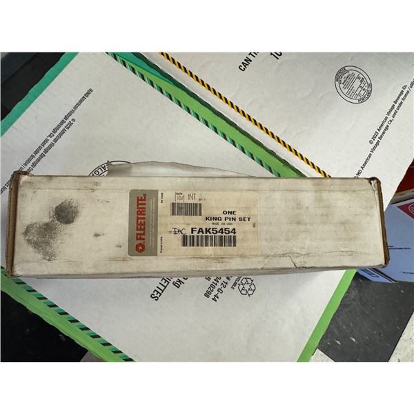 King pin set IHCFAK5454