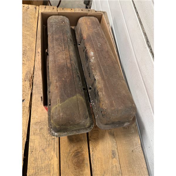 Valve covers Chevrolet