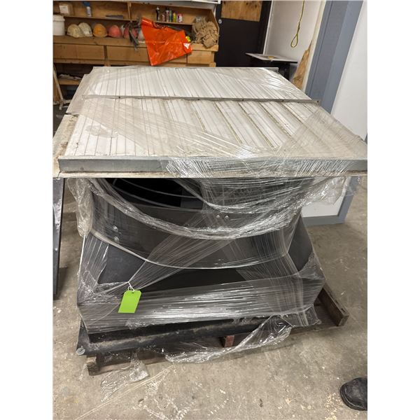 3 ft fan with shutters new