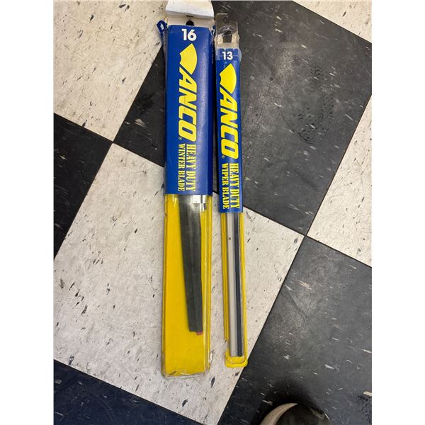 Heavy duty wiper blades