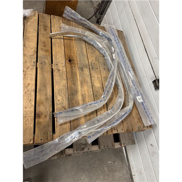 Moldings, Camaro, rear window and other