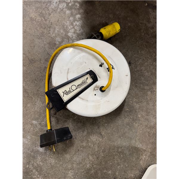 Real automatic extention cord