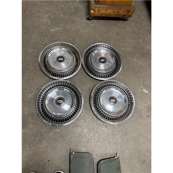 Cadillac Hub caps