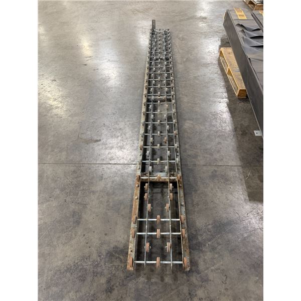 Skate wheel conveyor 12 foot by 13 inchesLp
