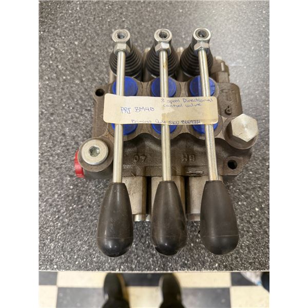 Three spool directional control valve