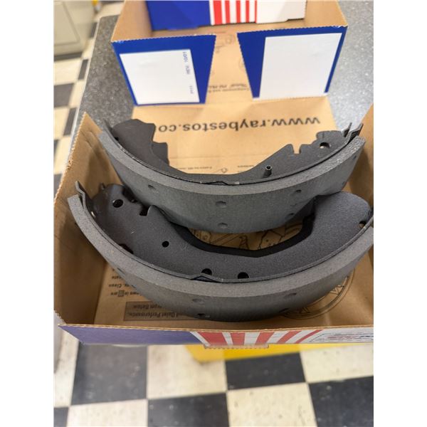 Realigned break shoes