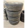 Image 1 : Tires 285/45R 20 2114H 2002 navigator