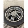 Image 2 : Tires 285/45R 20 2114H 2002 navigator