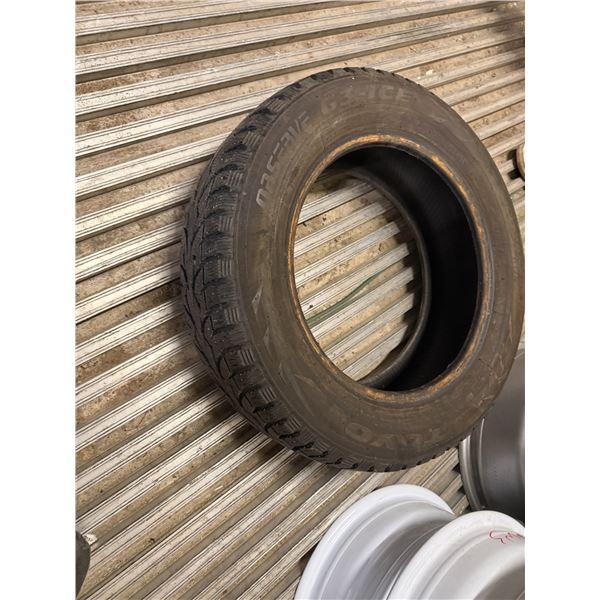 TOYO tires 185/65 or 15  88T