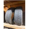 Image 1 : 2 Firestone tires 215/70 R 1598 HMNS