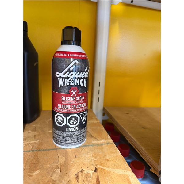 Liquid wrench silicone spray