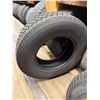 Image 2 : TOYO tires 245/75R17