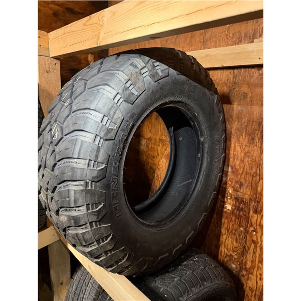 Tire 295/70 R 18